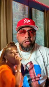 Ma’am get your B🍑tt up!!