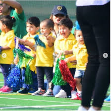 Kareena and saif released a statement after the we are very pleased to share with you all the wonderful news about the birth of our son: Taimur Ali Khan Not Enjoy Sports Day At School Despite Winning A Medal View Pics Newstrack English 1