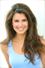 Zoe Katz's Instagram, Twitter & Facebook