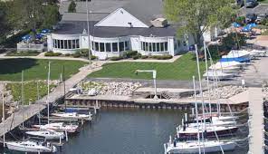 Sheboygan Yacht Club Lake Michigan Sheboygan Wisconsin Usa Sheboygan Yacht Club Yacht