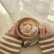 See more ideas about aesthetic, brown aesthetic, beige aesthetic. á´¹á´± á´±á´¬á´¿á´¬ Me Eara Korean Ulzzang Girl Instagram De 2g Aesthetic Food Aesthetic Coffee Coffee Photography