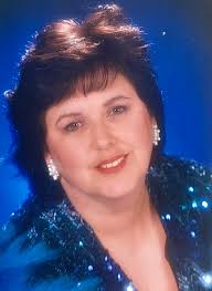 Beverly Cote's Instagram, Twitter & Facebook