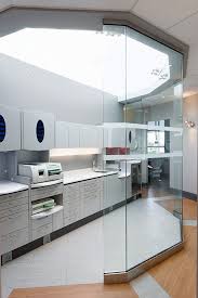Epingle Par Ratiba Laaroussi Mouhyi Sur Labo Medimeric Design De Cabinet Dentaire Pharmacie Design Design