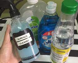 Cara mengusir cicak yang tim kami lakukan bisa membunuh sekaligus menghalau mereka supaya tidak kembali lagi. Cicak Merayap Banyak Sangat Di Dinding Rumah Buat Sekeluarga Tak Selesa Ni Cara Nak Halau Hilangkannya Paling Berkesan Keluarga