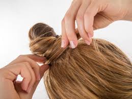 Nach dem waschen die haare im fast trockenen. So Werden Lange Haare Uber Nacht Geschont
