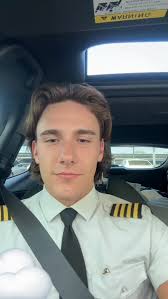 Want To Become An Airline Pilot?, Here is a quick piece of advice for those  looking into becoming an airline pilot from Capt. Kaden Thaddeus✈️,  V.Credit: Kaden Thaddeus, #pilotlife #pilot ...