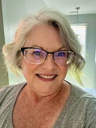 Kathie Solomon's Instagram, Twitter & Facebook