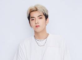 Jun 28, 2021 · 娛樂中心／綜合報導 說起周星馳，相信大家都不陌生！他是華語影壇的代表性人物之一，由於他主演的電影屢破票房紀錄，因此與成龍、周潤發並稱. å‰å¥³å‹æ—©æ›ä»–ç§ä¸‹æƒ¡åŠ£è¡Œå¾' å³äº¦å‡¡5å¹´å‰åºŠç…§é­ç¿»å‡º å¨›æ¨‚ Nownewsä»Šæ—¥æ–°èž