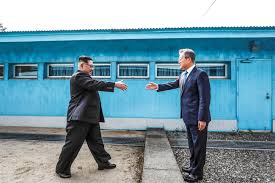 Gencatan senjata mengakhiri eksperimen pertama amerika dengan konsep perang dingin perang perang korea dimulai pada 25 juni 1950, ketika korea utara yang komunis menyerbu korea selatan. Korea Utara Ancam Putuskan Hubungan Dengan Korea Selatan Kaltim Today