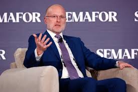 Exclusive / FCC to challenge ABC broadcast licenses