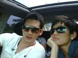 Hubungan mereka kandas setelah menjalin hubungan selama satu setengah tahun dengan alasan. Agnes Monica And Rezky Aditya Photos News And Videos Trivia And Quotes Famousfix
