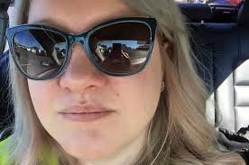 Carly Edwards (@the_life_of_sparkly_carly) • Instagram photos and videos