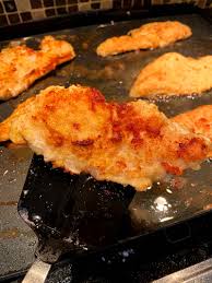 Boneless skinless chicken breasts, deli ham, milk, pepper, swiss cheese and 6 more. Fried Chicken With Egg And Flour Melanie Cooks