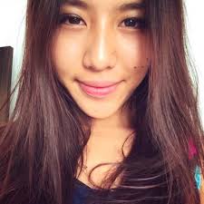 Stream Esther Linn music