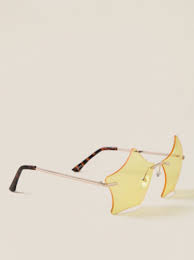 Star Power Sunglasses Yellow From Francesca S From Video The Truth About Coachella Everyone Else Is Lying Modelos De Oculos Roupas Coachella Oculos Estilosos