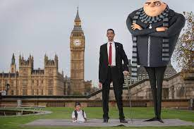 Apart from his remarkable agility and strength, gru is also considerably intelligent. Gru From Despicable Me Is 14 Feet Tall I Kid You Not