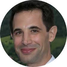 Reggie Markham's Instagram, Twitter & Facebook