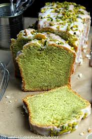 Avocadokuchen Mit Limettenguss Und Pistazien Avocado Kuchen Rezepte Pistazien
