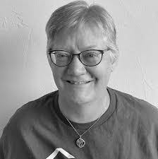 Shonda Perkins's Instagram, Twitter & Facebook