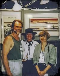 One Of Our Favorite Artists, Daryl Howard