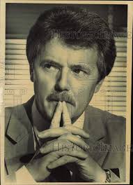 1985 Press Photo Del Smith, with the Alaska Police Department, in Anchorage 