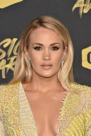 All the Must-See Red Carpet Looks From the 2018 CMT Music Awards