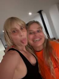 ✓ hair ready for tour! For dates check out link in bio or my site Thanks  @marandahair for giving me styles that mean I can do my own hair for these  massive