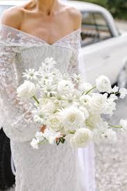 They are one of the longest blooming flowers, lasting up to 8 weeks with proper care. Airy Modern Stylish White Bouquet By Trille Floral Modern Bridal Bouquets White Bridal Bouquet White Wedding Flowers