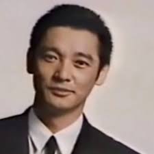 リハビリにミラー療法があります ショーケンのような顔になるように この画像をずっと見て顔の変化するよう訓練中笑笑 現実は二枚目の写真 笑 リハビリ ショーケン ミラー 金沢市 頸髄損傷 イケメン 車いす 障害者 希望 ごきげん ショーケン 萩原 健一 望郷