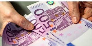 Wie viel wiegt 1 million euro in euro scheinen? 500 Euro Schein Letzte Ausgabe Am Freitag