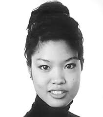 Building barricaded as crack grows