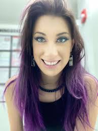 Lisa Chaput's Instagram, Twitter & Facebook