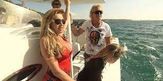 Carmen geiss tv star, fitness trainer and miss fitness 1982 for me the easymotionskin is a very attractive and dynamic addition to my own kibootan® programme. The Geissens Robert And Carmen Mourn For Crew Member Dennis