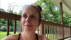 I use to be a drug addict and bulimic // Jesus walked me into freedom