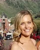 Darla Howe's Instagram, Twitter & Facebook