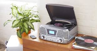 Cassette player with lockable fast forward. Best Music Systems For Home With Turntable And Cd All In One