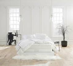 Win A Super Luxe Mattress From Saatva Luxury Mattresses Diy Projects Apartment Saatva Mattress