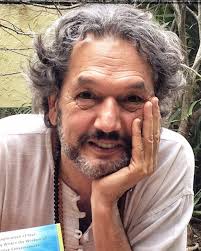 Don Ernesto ORTIZ est auteur(e) aux éditions Trédaniel