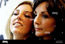 Fashion sales manager Philippa Wood, 40 e la figlia della sua studentessa  Cressida Grant, 17 di Londra, che sono la prima madre e figlia in assoluto  entants ad un concorso di bellezza