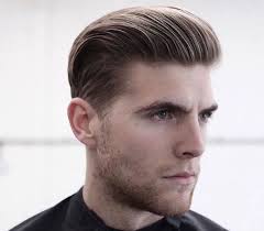 Bien sûr, les franges sont tendance, mais parfois, elles dissimulent une grande partie du visage. 1001 Idees Coupe De Cheveux En Arriere Homme Le Retro D Aujourd Hui