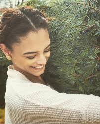 Well, it's not my favorite holiday... but I overprepare and overthink  everything so I figured I had the time today. Happy early Thanksgiving, and  happy even earlier Christmas decorating season.