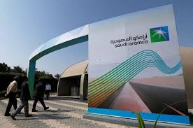 وأفادت أرامكو السعودية أن الأسعار المحلية للبنزين قابلة للتغيير ارتفاعًا وانخفاضًا تبعًا للتغيرات في أسعار التصدير من المملكة. Ø£Ø±Ø§Ù…ÙƒÙˆ Ø§Ù„Ø³Ø¹ÙˆØ¯ÙŠØ© ØªØ¹Ù„Ù† Ø±ÙØ¹ Ø£Ø³Ø¹Ø§Ø± Ø¨Ù†Ø²ÙŠÙ† 91 Ùˆ95 Ø¨Ø¹Ø¯ Ø§Ù„Ù‚ÙŠÙ…Ø© Ø§Ù„Ù…Ø¶Ø§ÙØ© Ø¨ÙˆØ§Ø¨Ø© Ø§Ù„Ø´Ø±ÙˆÙ‚ Ù†Ø³Ø®Ø© Ø§Ù„Ù…ÙˆØ¨Ø§ÙŠÙ„