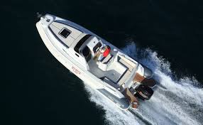 The first prince 33 sport cabin cuts through the waters of c ôte d'azur. Nuova Jolly Prince 23 Cabin Il Bello Della Crociera