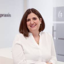 Melisa Gomes Costa, Frauenarzt