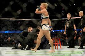 Holly holm is under all kinds of pressure to defeat miesha tate at ufc 196. Holly Holm Refused To Tap To Miesha Tate S Chokehold