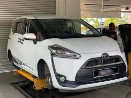 Senarai harga kereta toyota murah di malaysia yang boleh anda beli sekarang juga. Toyota Sienta Tukar Kasut Baruuuu 4 Kedai Tayar Best Facebook