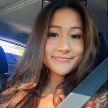 Chelsea Caruso's Instagram, Twitter & Facebook