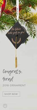 Tip Your Cap To The New Grad For A Job Well Done A Celebratory Message In Gold Script Complements A Graduation Ornament Farewell Gifts Graduation Party Decor