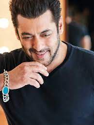 A special gift for all of you on this auspicious occasion of eid. Salman Khan Tests Covid 19 Negative Will Shoot For Bigg Boss This Weekend Filmfare Com