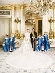 6 Let Royal Wedding Dress Royal Wedding Gowns Royal Brides